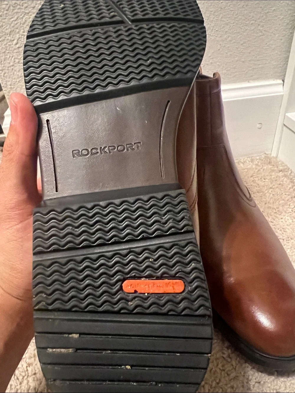 Rockport Men's Tan Leather Chukka Boots - Slip-On Chelsea Style